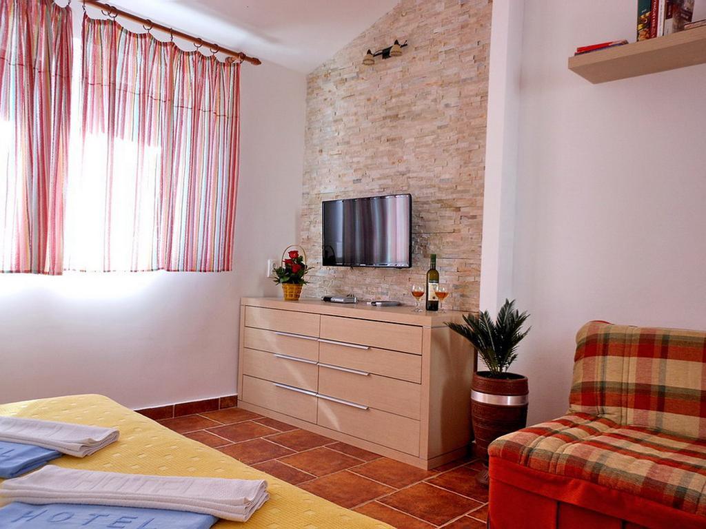 Apartments Maris Petrovac Exterior foto
